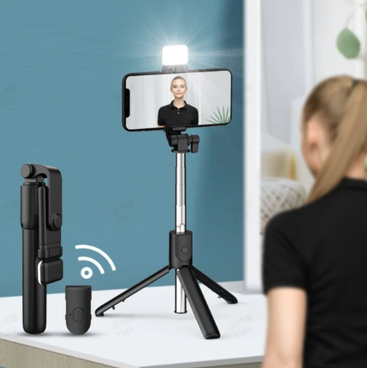 🏆 Hot sale 48% OFF✨4-in-1 Multifunksjonell magnetisk selfiestang med 360° rotasjon