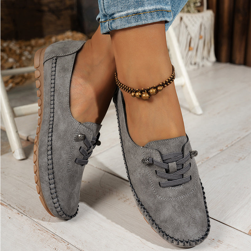Komfortable, uformelle loafers for kvinner