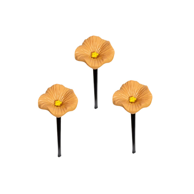 Livlig blomsterfarget fuglevannsmater