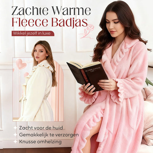 🔥✨Myk og luftig badekåpe 🧖♀️ – Hudvennlig stoff, behagelig varme etter dusjing