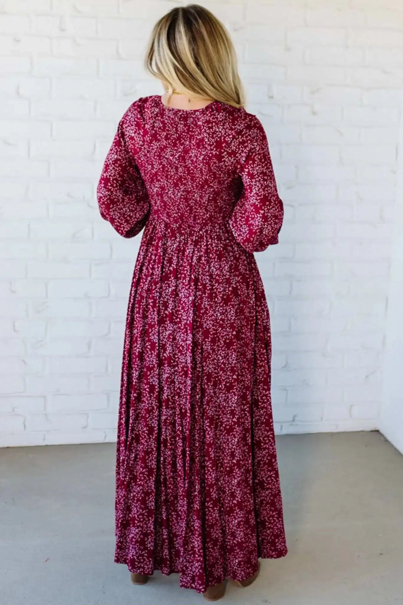 48 % rabatt💃Damekjole i rayon med blomstermønster, smockert midje og fôr
