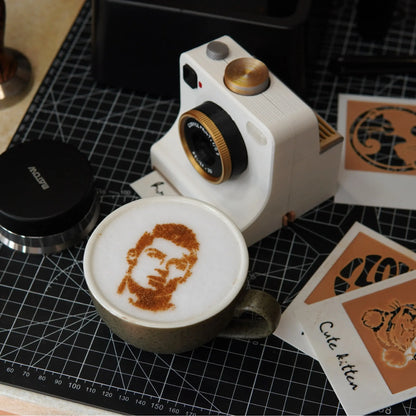 🎃Halloween-tilbud 50 % RABATT!🔥Retro kaffekunstkamera – Mekanisk latte-sjablongskriver