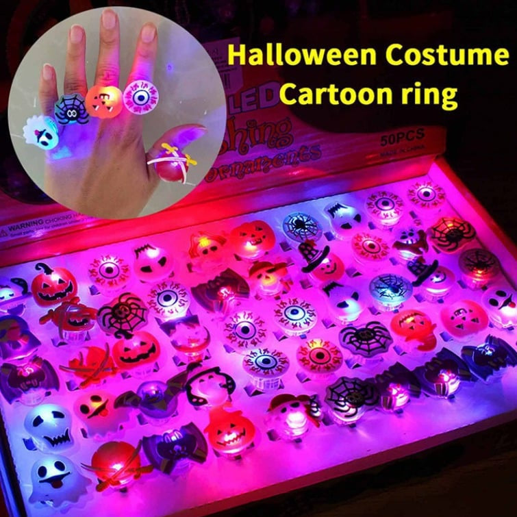 🎁LED-lysende Halloween-ring😍 – Sett med 50 stk.