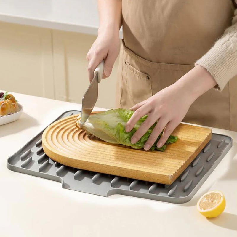 🍽️ NÅ 50 % RABATT! 💧🧽 Silikon benkeplatematte, sprutsikker og varmebestandig