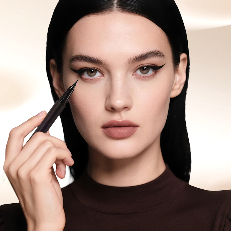 ❣️Kjøp 1 få 1 gratis❣️Vanntett flytende eyelinerpenn
