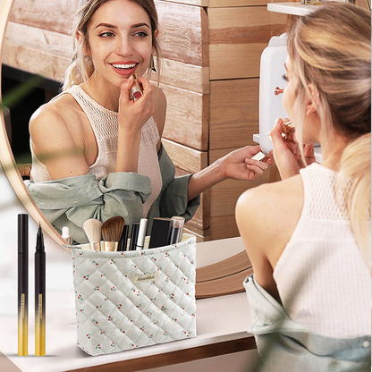 ❣️Kjøp 1 få 1 gratis❣️Vanntett flytende eyelinerpenn