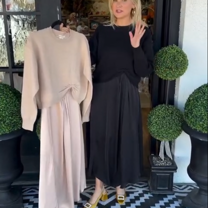 Elegant 2-delt sett for kvinner: Topp med vridd knute og maxikjole