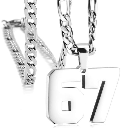 67 Number Pendant Necklace – Et statement-smykke for alle fashionistaer