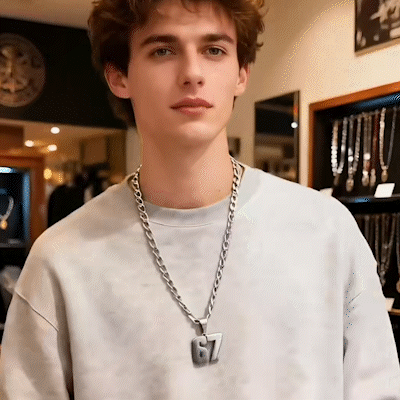 67 Number Pendant Necklace – Et statement-smykke for alle fashionistaer