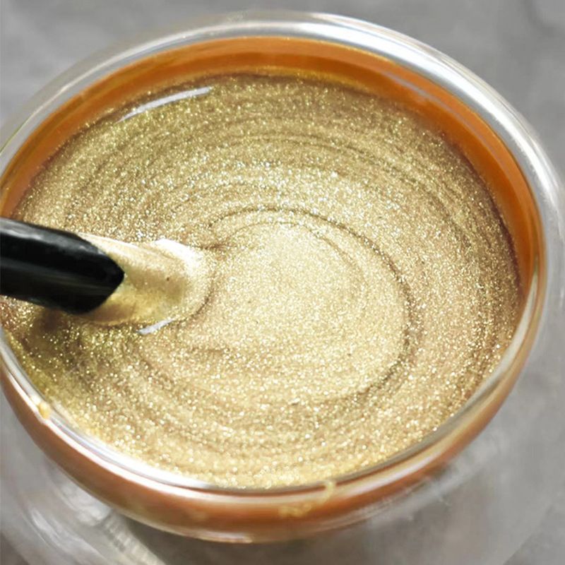 Værbestandig vannbasert gullmaling