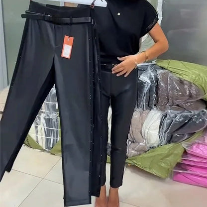 🎄Julesalg: 48 % rabatt for alltid!👖✨ Amerikansk stil PU-skinnbukser for kvinner – høy midje, flatterende silhuett med glatt fall (egnet for vår/høst/vinter! Mykt, pustende skinn med formende og slankende effekt)