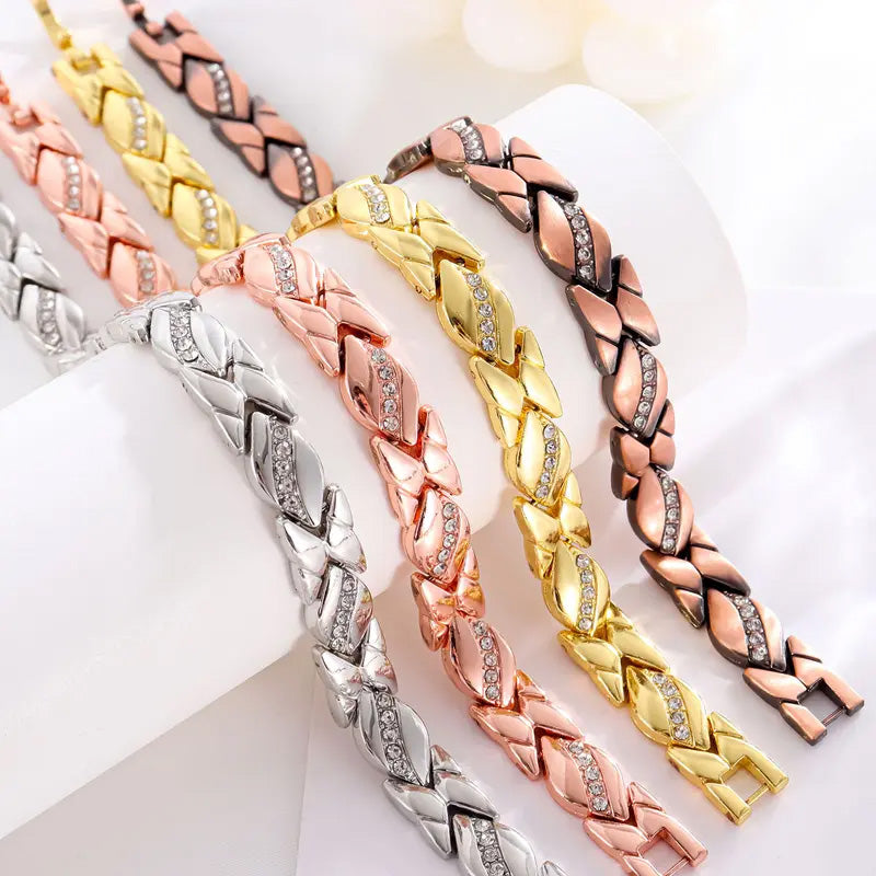 Stilige magnetiske armbånd for kvinner ✨