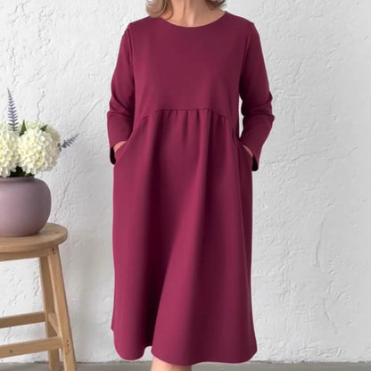 📢 Tidsbegrenset 48 % RABATT👗 Løs passform midikjole med rund hals og lommer til dame – uanstrengt komfort og hverdagseleganse✨