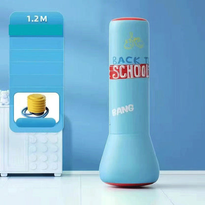 Oppblåsbar boksetumbler for barn