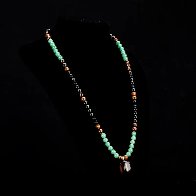 Bohemsk halskjede med natursteinperler