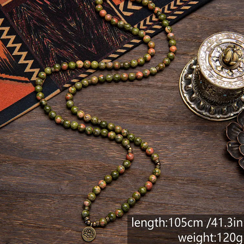 Bohemsk halskjede med natursteinperler