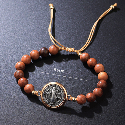 🛡️En verges følgesvenn✨Naturlig treperlearmbånd med St. Benedikt-motiv🎁Justerbar, egnet for både menn og kvinner