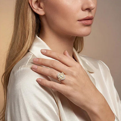 ✨🔥Elegant ring med Jomfru Maria-emblem💍