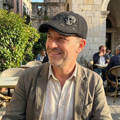 🔥🎁Ny 48% RABATT🔥Gammelmannslue med hodeskaller og torner