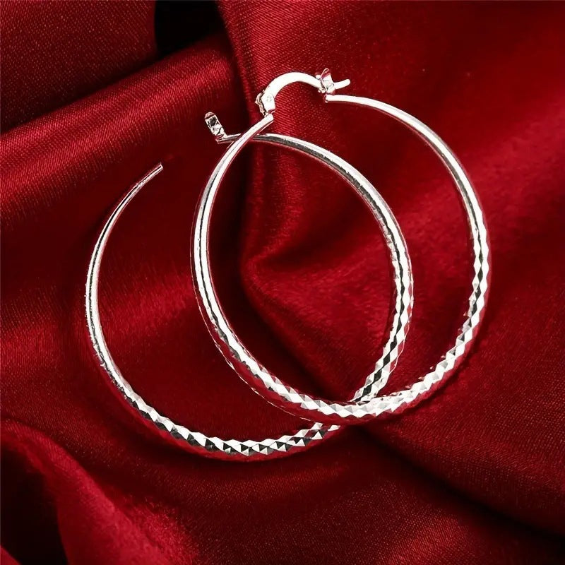 Diamantslipte hoop-øreringer for kvinner
