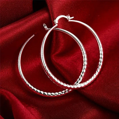 Diamantslipte hoop-øreringer for kvinner