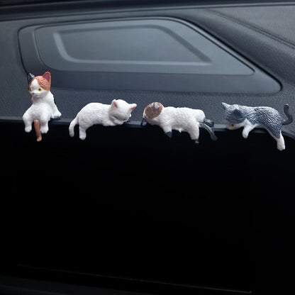 Søtt kattedekorasjon til bilens dashbord