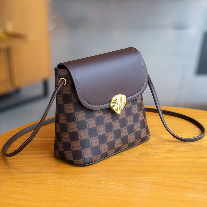 Crossbody-veske med monogrammønster for kvinner