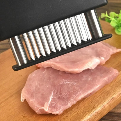 📢 48 % RABATT!! 🎉 Kjøttmørner med 48 kniver i rustfritt stål – Mørner på sekunder, oppvaskmaskinsikker og sikkert oppbevaringsdeksel inkludert! 🔪