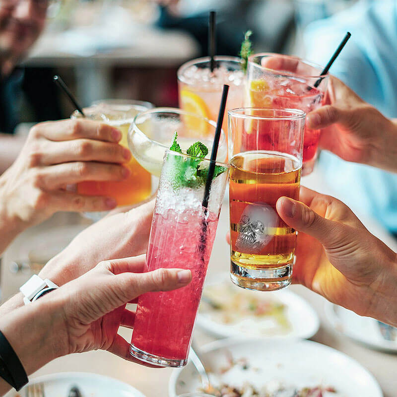 🥳2026 VARMT SALG🥳💞50 000+ SOLGT!💥💀🧊 48% RABATT! DIY silikon hodeskalle-isbitbrett – Kjempestor saktesmeltende hodeskalle til whisky, cocktails og mer. Matgodkjent, BPA-fri. Perfekt til Halloween og fester. 🎃✨