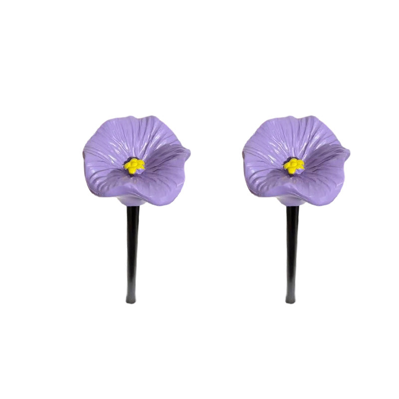 Livlig blomsterfarget fuglevannsmater