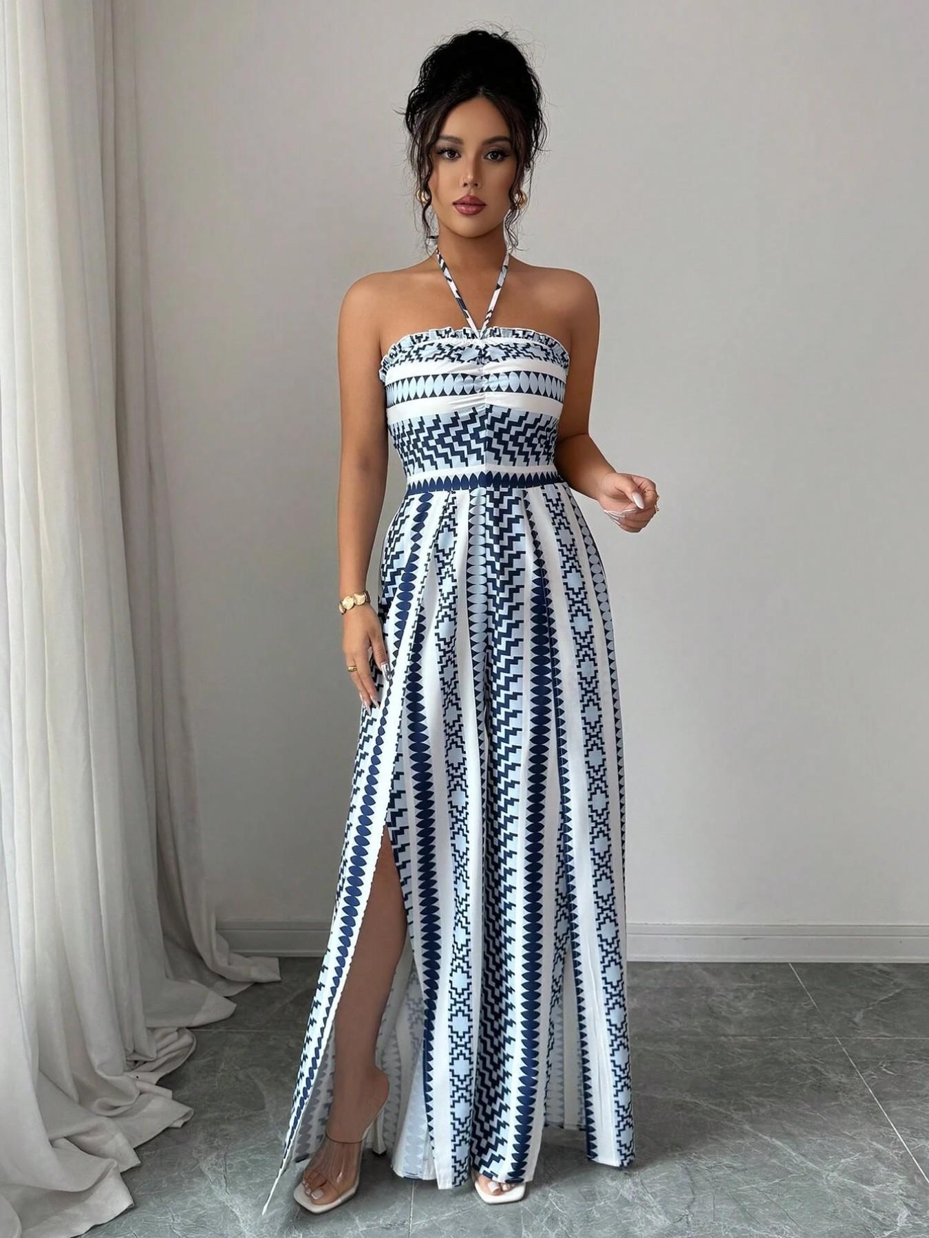 👗💙 Geometrisk jumpsuit med halterneck og sidesliss!