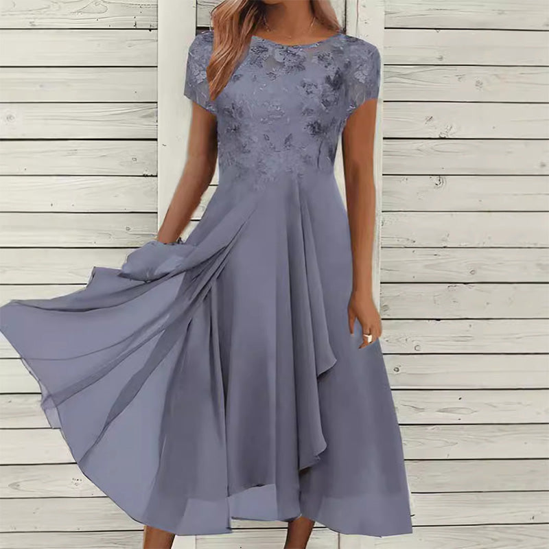 Elegant kjole med rund hals til damer
