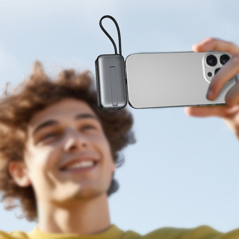3-i-1 magnetisk trådløs powerbank