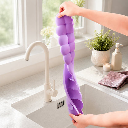 🥳HOT SALE🥳Sink Splash Guard – Flexible silicone, easy wipe & splash-blocking. Dry counters – grab yours! ✅
